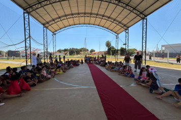 Foto - Desfile de Fantasias nas Escolas