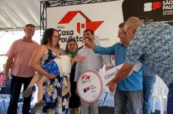 Foto - Inauguração e Entrega das Casas CDHU