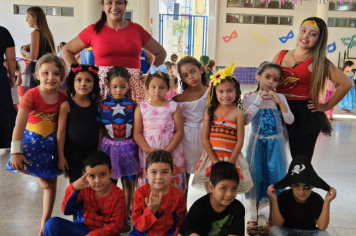 Foto - Desfile de Fantasias nas Escolas