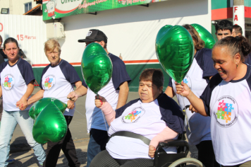 Foto - Desfile Cívico 2025