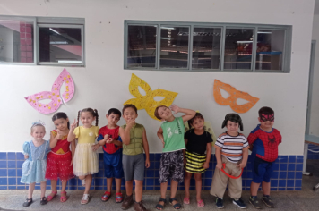 Foto - Desfile de Fantasias nas Escolas