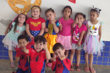 Foto - Desfile de Fantasias nas Escolas